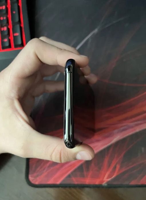 СРОЧНО  Айфон XS 64гб