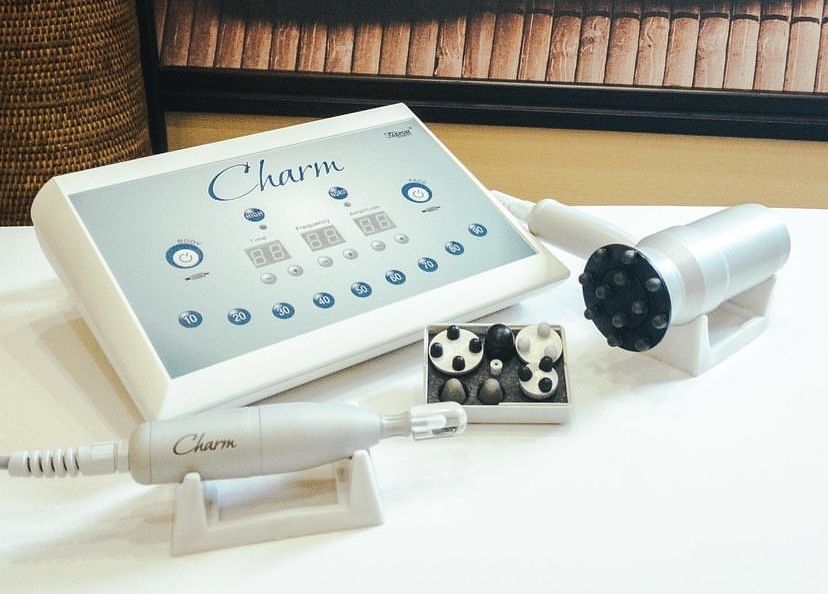 Масаж массаж обличчя тіла Charm БМС Шарм