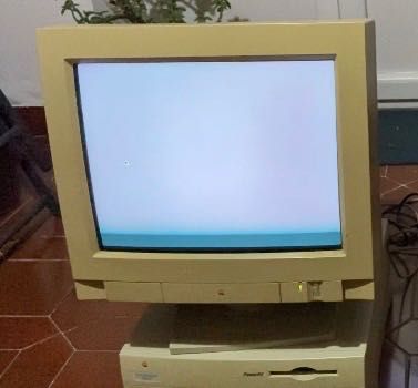 Monitor Apple multiple scan 1705