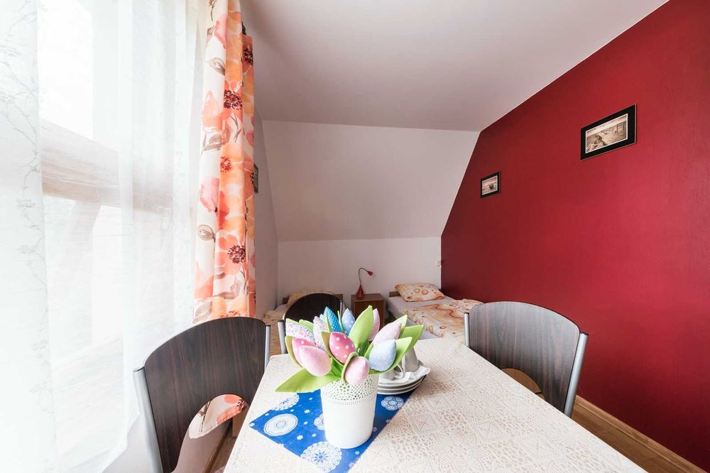 Wakacje  ,pokoje i domki   nad morzem Dębki  Mirek ul Morska 4