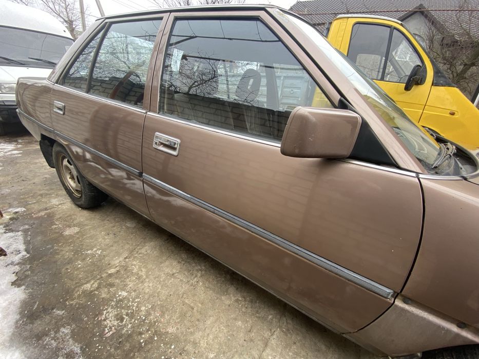 Мітсубиси галант