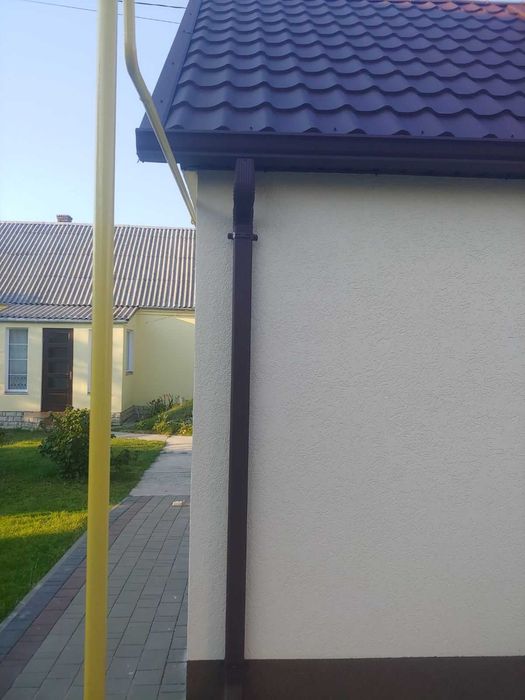 Безшовні водостоки Ринва металеві відливи труба монтаж