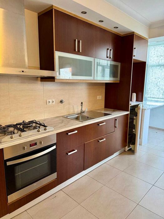 Apartamento T2+1 remodelado em Viana do Castelo para arrendar, próximo de escolas, hospital e universidades