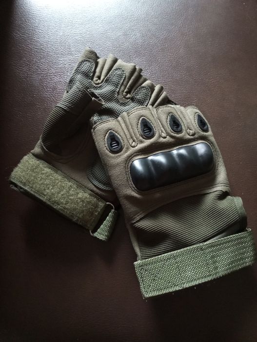 Rękawice wojskowe / taktyczne nowe