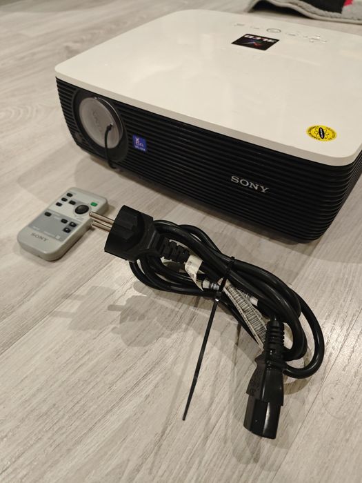 Sony VPL-EX4 projektor
