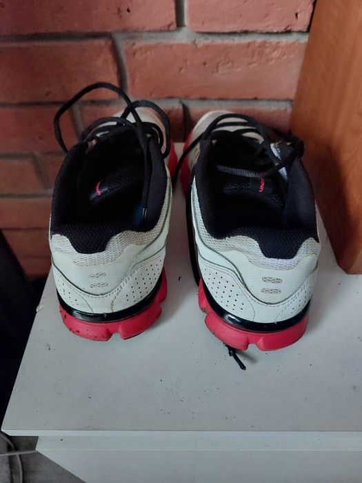 Buty under armour letnie, rozmiar 42