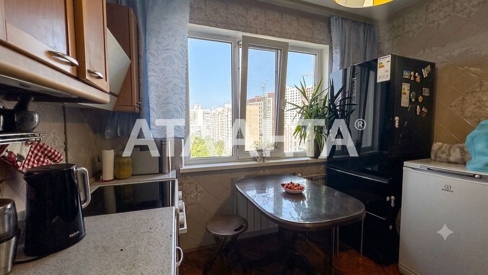 3 кімнатна квартира, Оболонь, вул. Петра Панча, 9