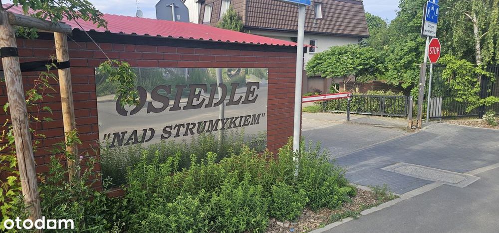 Mieszkanie NA OSIEDLU NAD STRUMYKIEM garaż i ogródek w Szczecinie