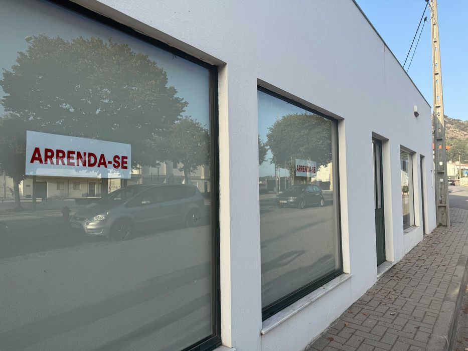 Espaço Comercial 150 m² para arrendamento em Esposende