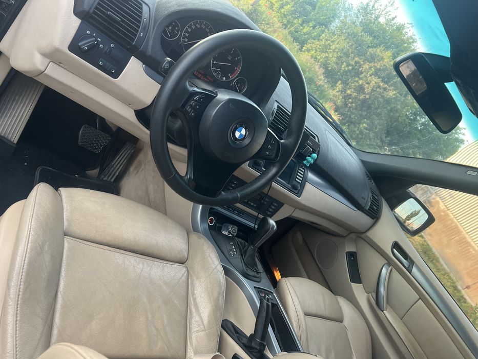 Продам BMW X5/E53 в гарному стані