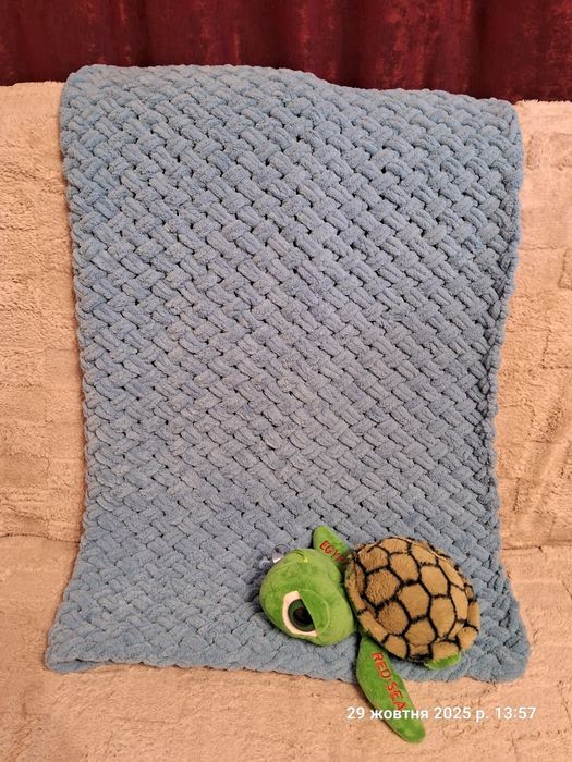 Плюшевий плед ручної роботи