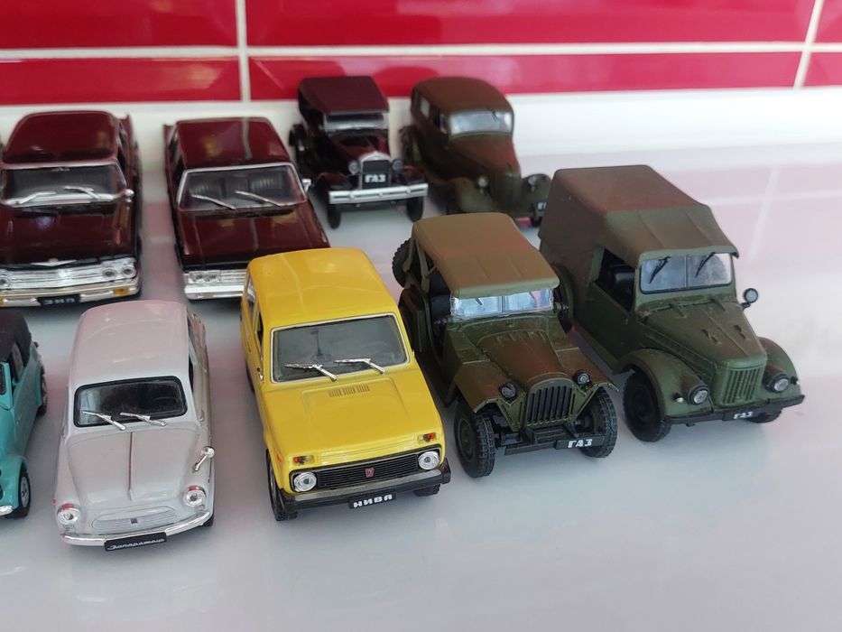 Модели машинок 1:43 из серии Авто легенды СССР.: 276 грн