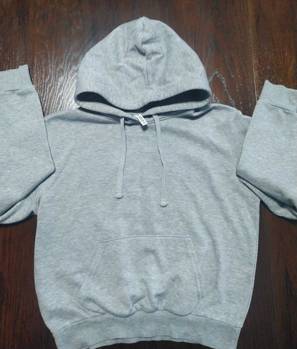 Szara bluza z kapturem H&M Basic r.S