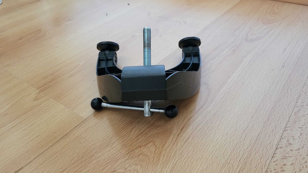 Pack SimRacing: Thrustmaster T300 RS + Shifter TH8A + Pedais T3PM + NLR Wheel Stand Lite