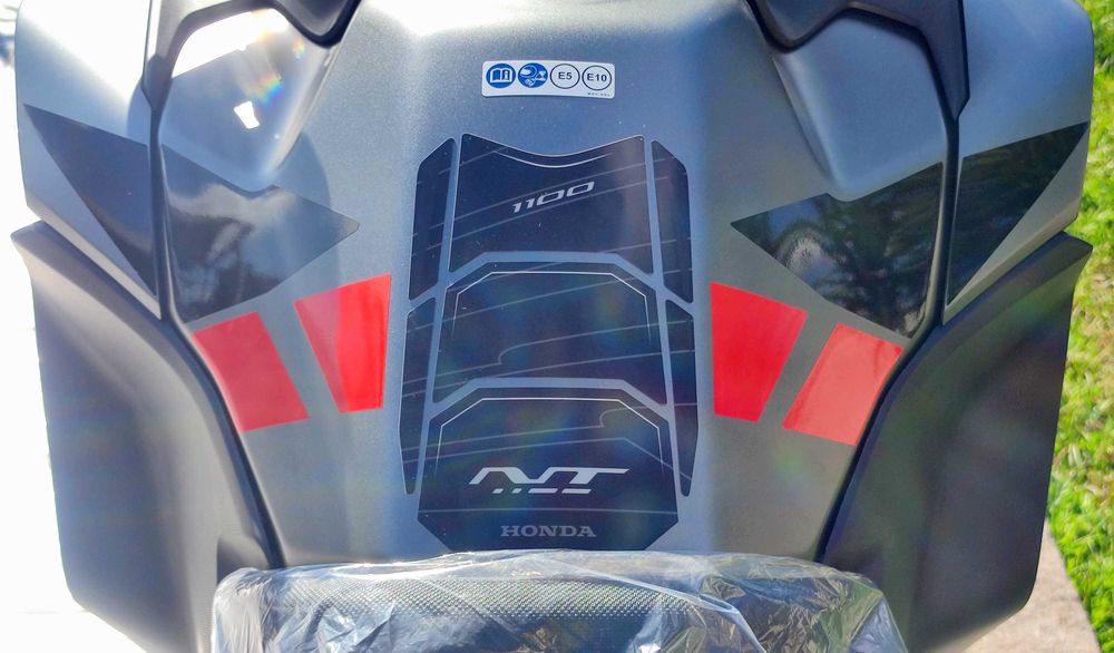 Autocolantes diversos p/ Motas e Malas Honda NT1100