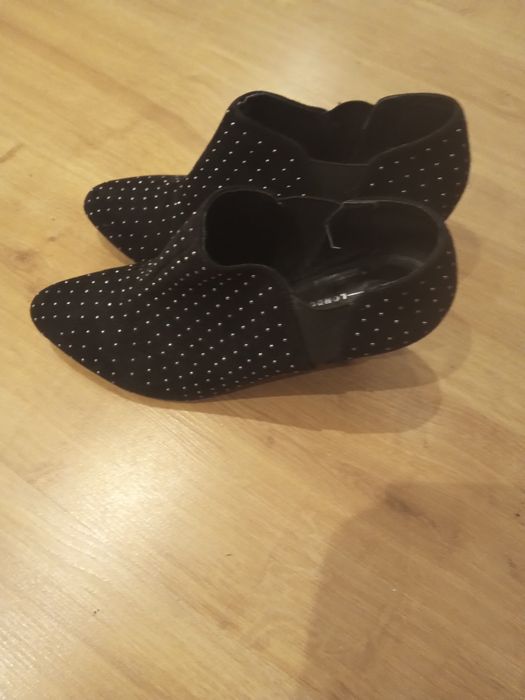 Botki damskie na obcasie OFFIC r.38