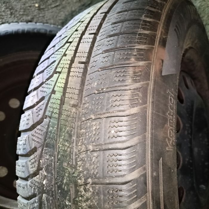 Koło 5x114,3 Hankook 215/70 R16 Zimowe