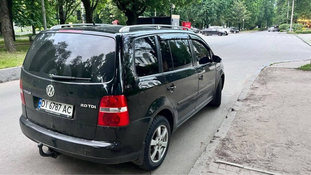 Volkswagen Touran