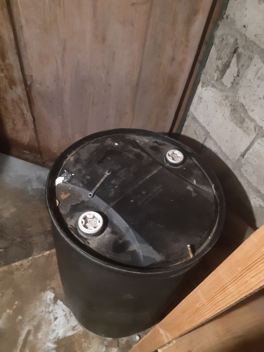 Бочка 200 літрів