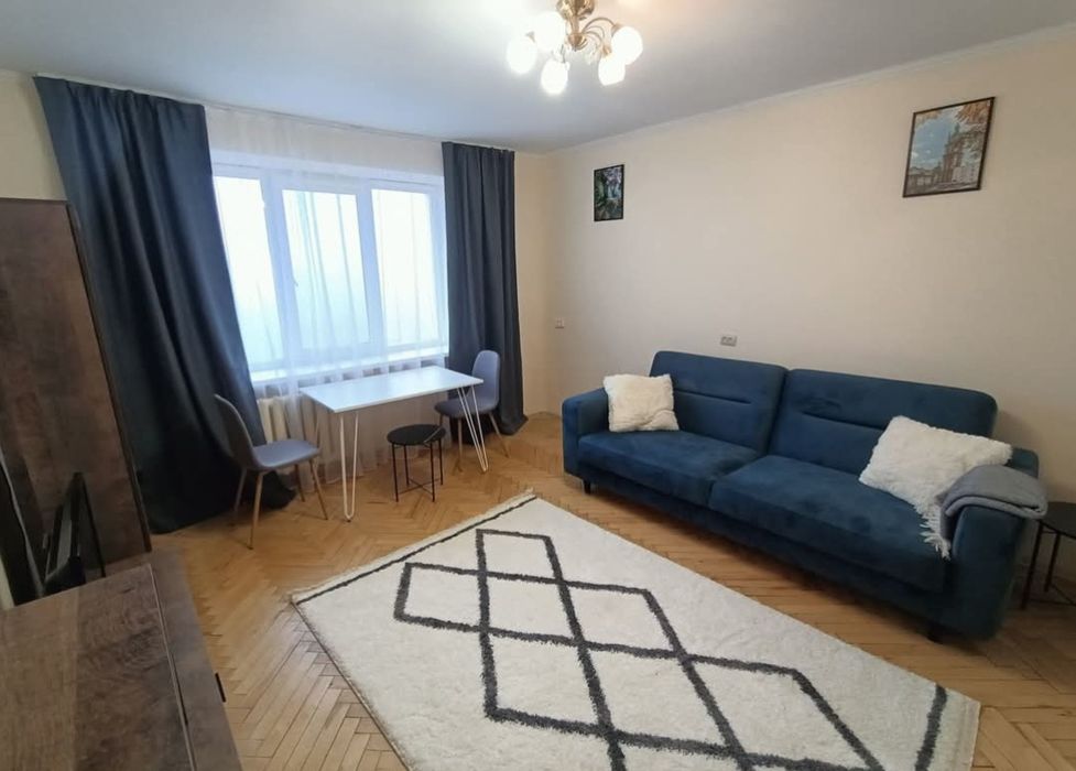 Оренда 2 х кімнатної квартири у Львові Ближній центр.Чорновола