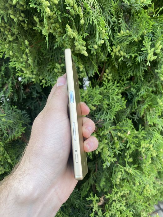 Продам телефон Sony xperia 32gb