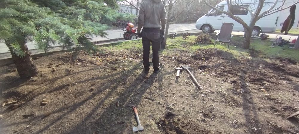 Культивация мотоблоком,уборка участка, дробление,обрезка деревьев