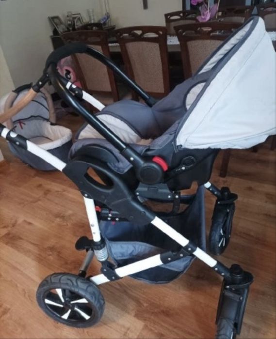 Wózek dziecięcy wielofunkcyjny 3w1