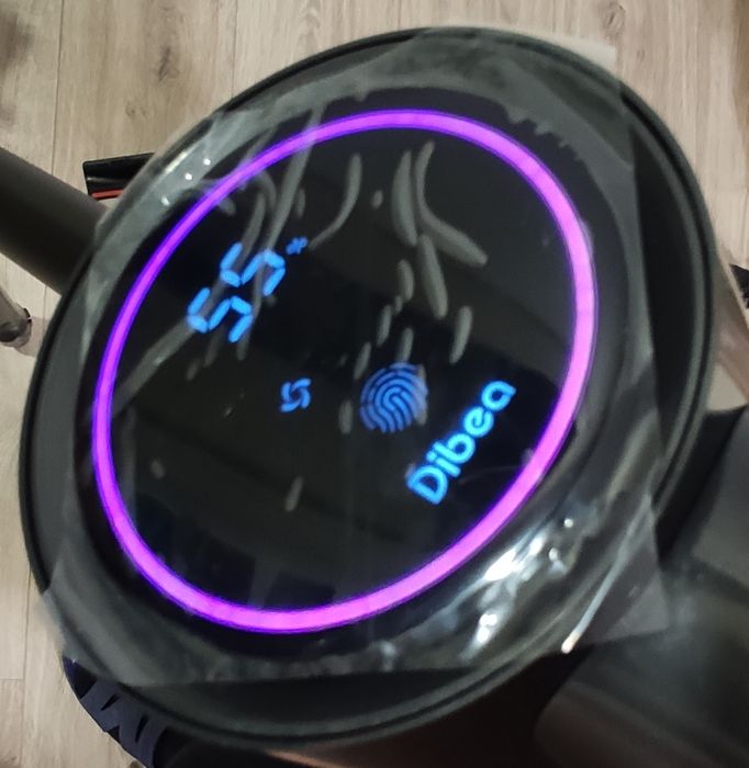 Мощный ручной вертикальный беспроводной пылесос Dibea G26.