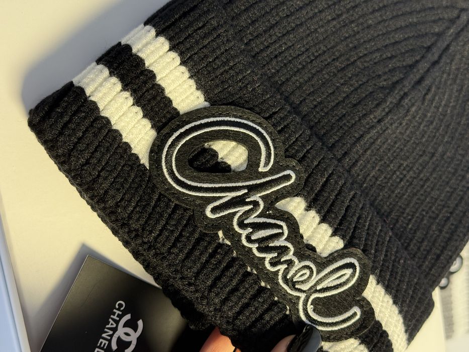 Шапка Chanel. Жіноча шапка шанель