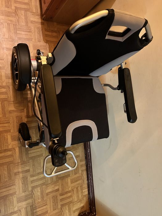 Wozek elektryczny inwalidzki yeti 245