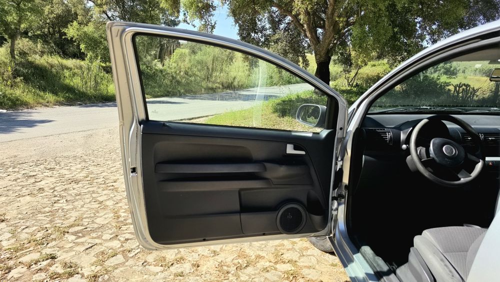 Volkswagen Fox 1.2 Gasolina - 2006