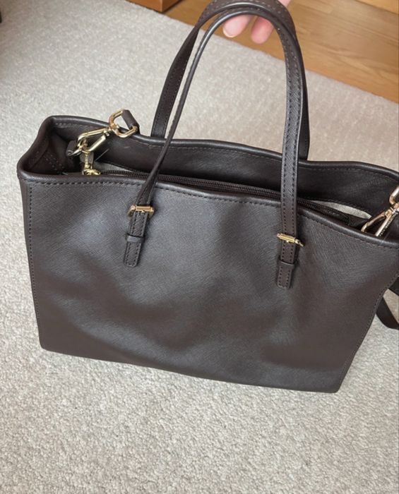 Mala Michael Kors