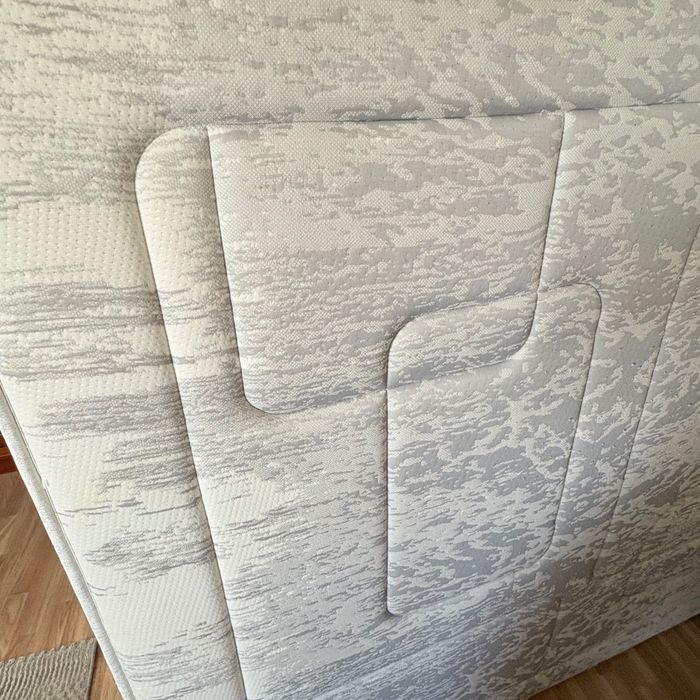 Colchão confort plus 1,40m * 1,85m