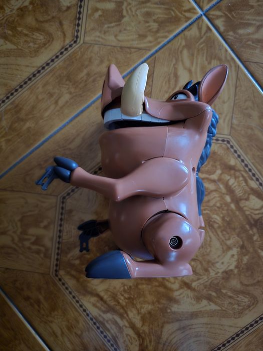 Figura pumba - Bandai 2006 (com som)