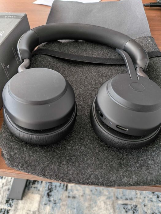 Jabra Evolve2 65