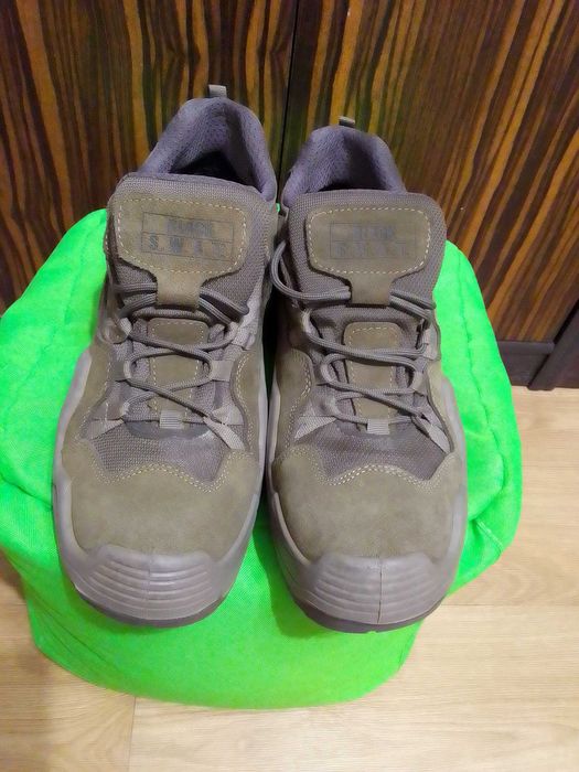 Тактичні чоловічі кросівки колір олива, демісезонні кросівки