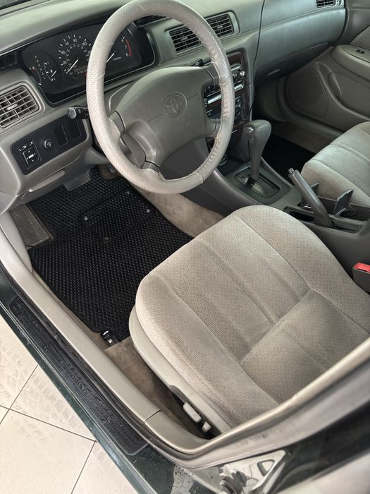 Toyota Camry 20