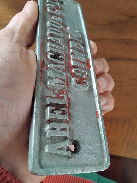 Placa antiga Abel Machado