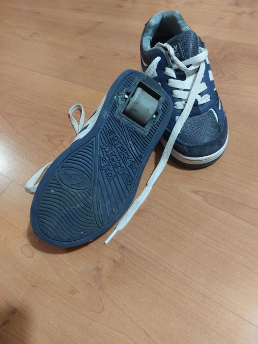 Ténis com rodas Breezy Rollers