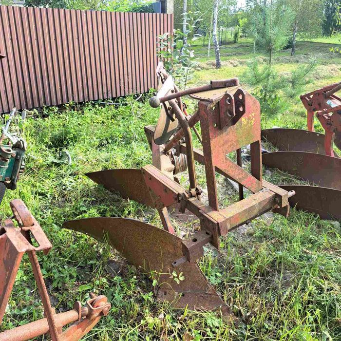 Плуг двох трьох  чотирьх оборотні