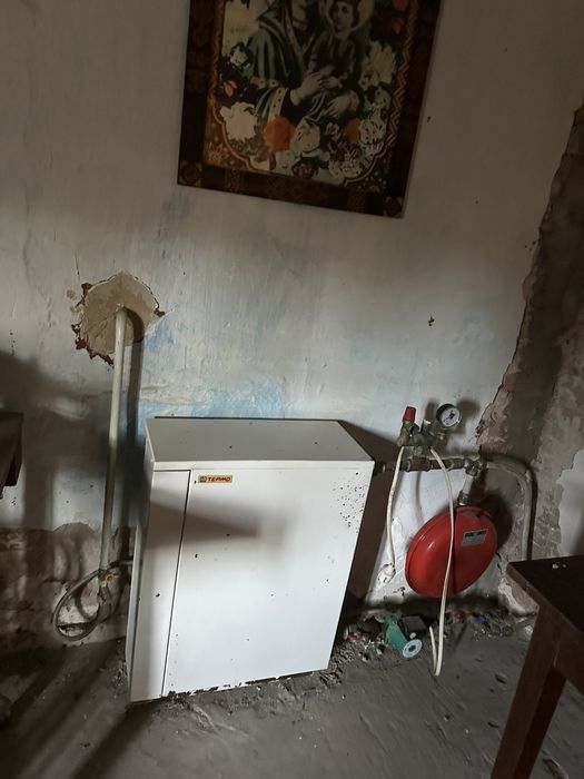 Продам цегляний будинок