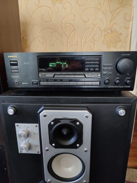 Ресивер onkyo TX-SV454.