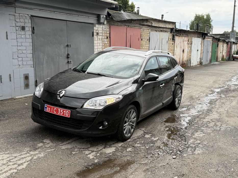 Продам Renault Megane 3 2010 1.6 бензин