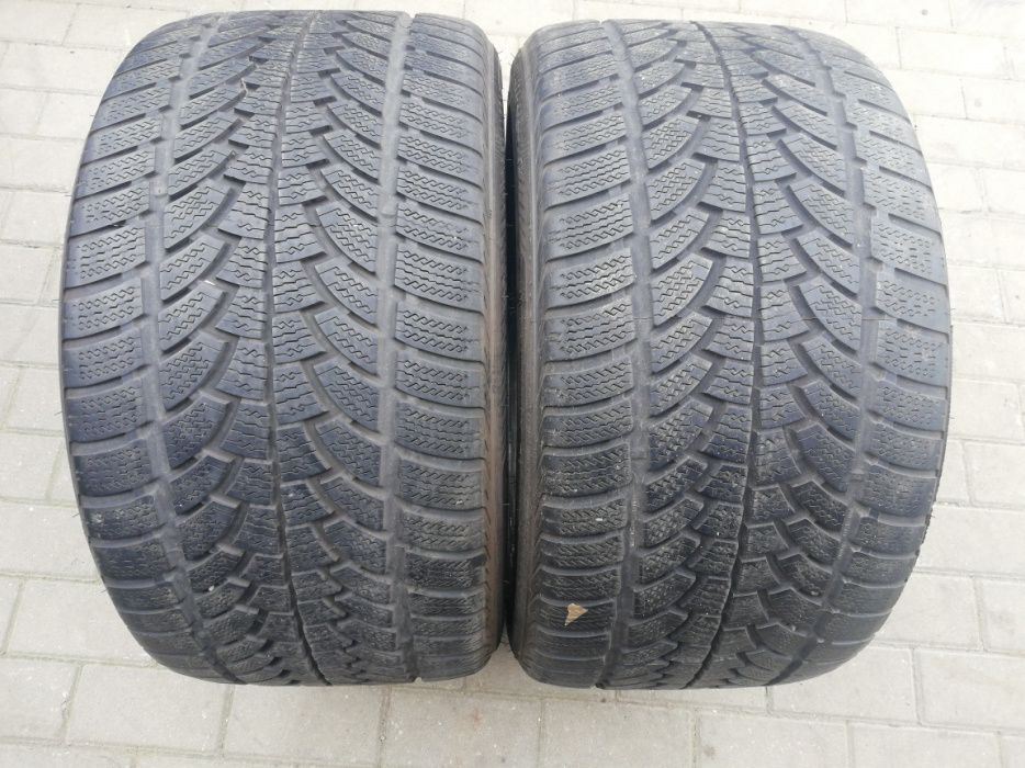 Para opon zimowych nokian WR 295/35R18
