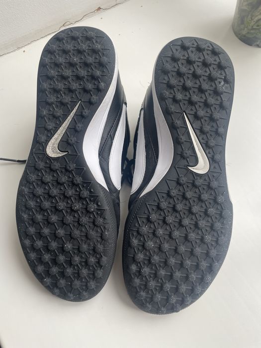 Продам сорконожки найк