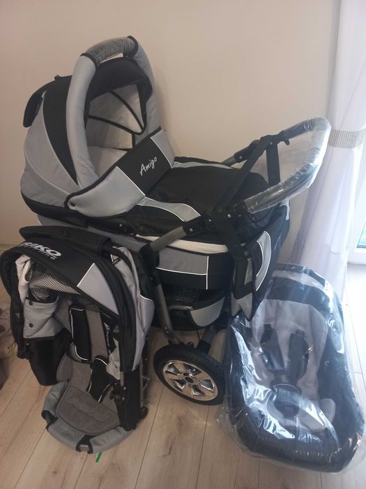 Nowy wózek 3 w 1