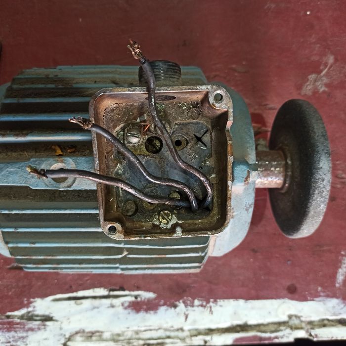 Точило наждак єлектродвигатель двигатель Пропонуйте свою ціну