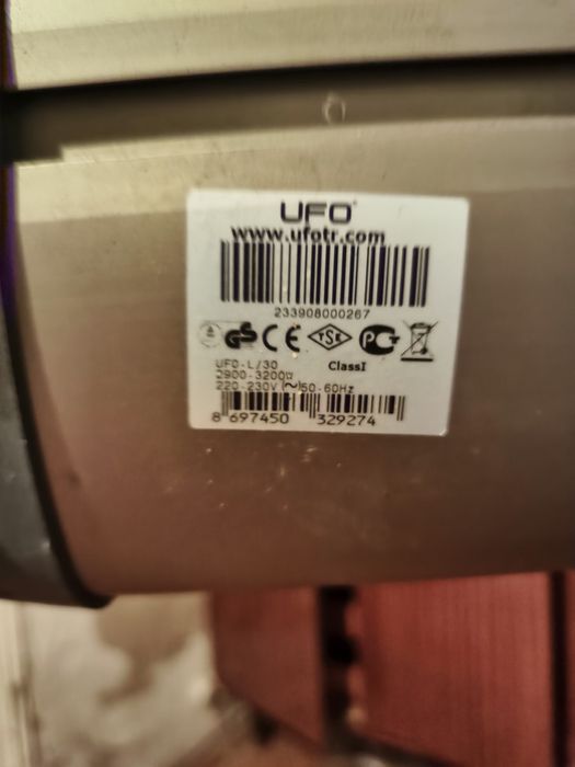 Обігрівач з ніжкою UFO L/30 2900-3200w