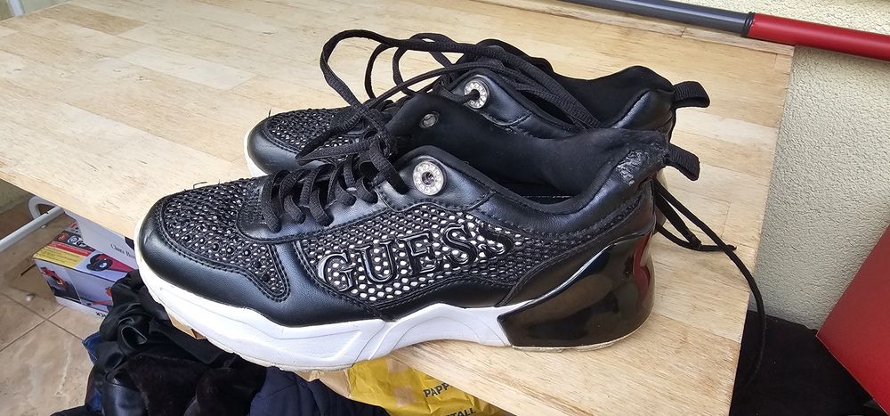 Guees buty damskie rozmiar 38 wkładka 24cm używane