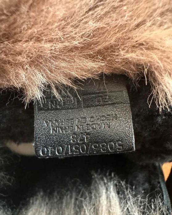 Botas Uterqüe de couro pretas com pelo - Tamanho 37